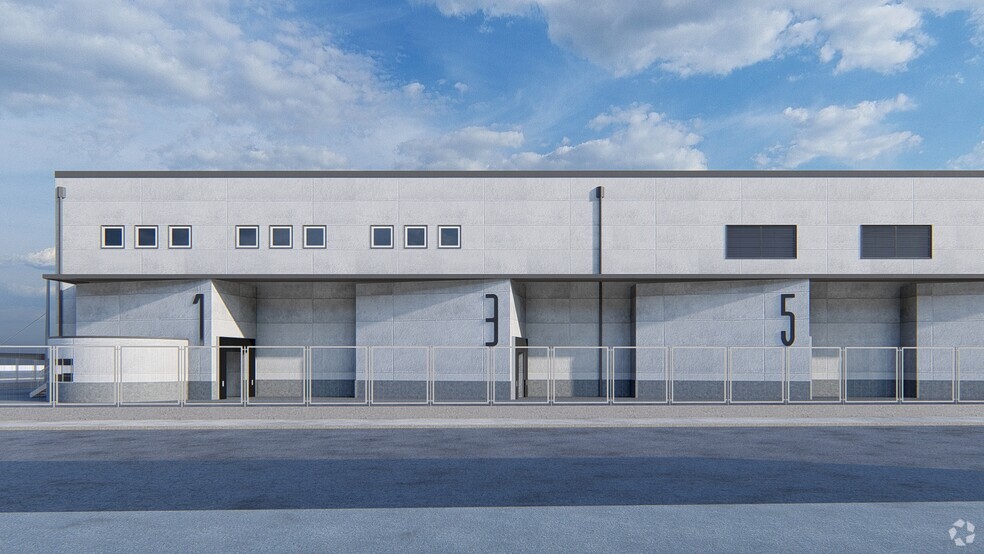 Industriel/Logistique dans Getafe, Madrid à louer - Photo de l’immeuble – Image 3 sur 7