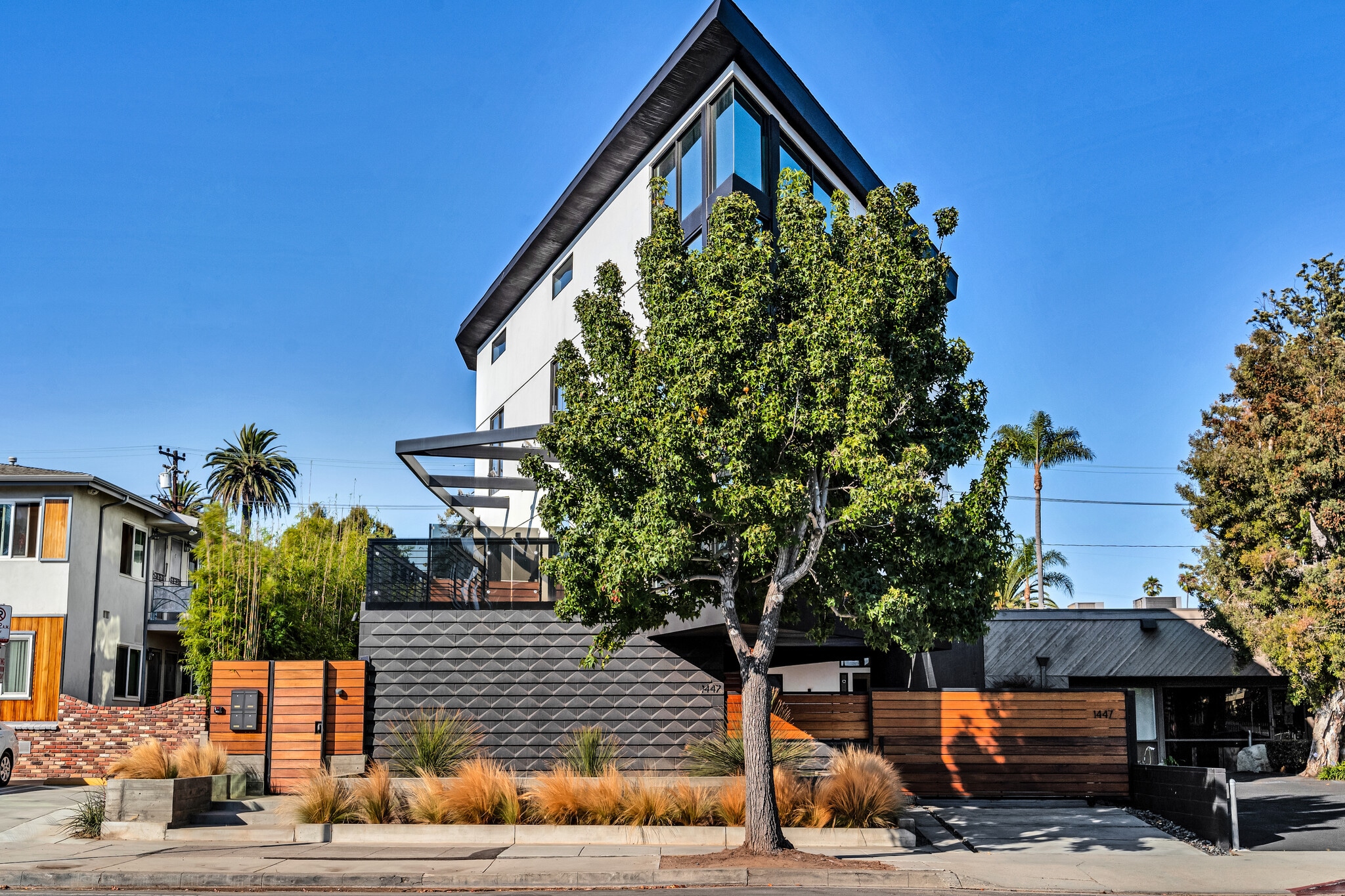1447 11th St, Santa Monica, CA à louer Photo intérieure– Image 1 sur 10