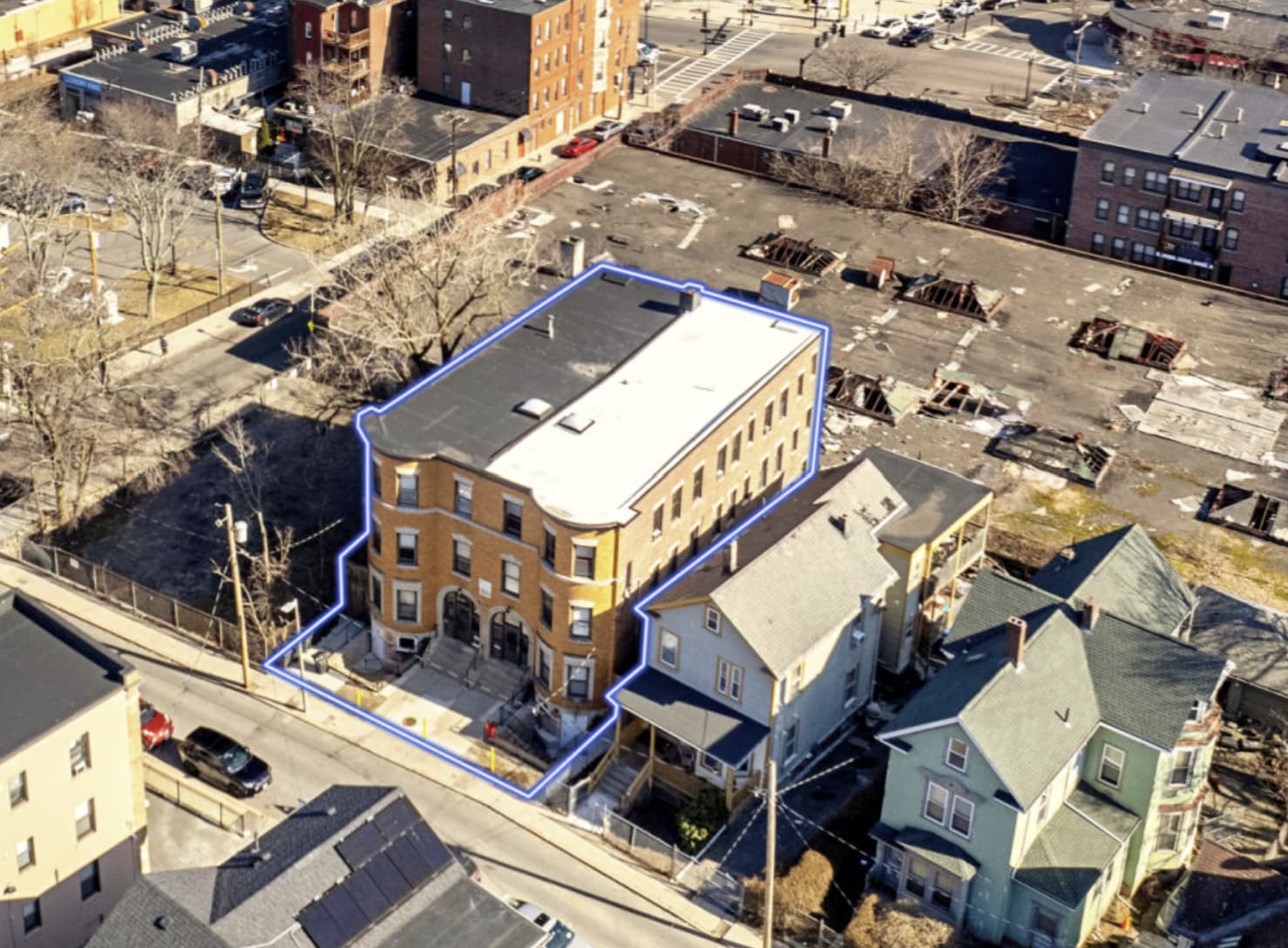 34 Hartwell St, Boston, MA à vendre Photo principale– Image 1 sur 2