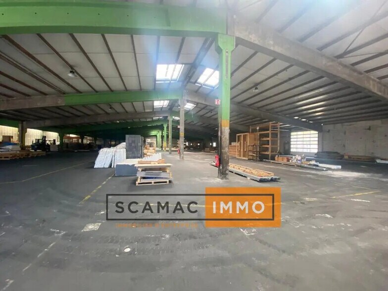 Industriel/Logistique dans Rousset à louer - Photo de l’immeuble – Image 3 sur 4