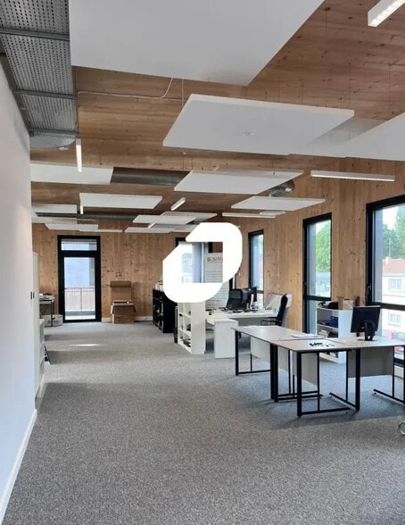 5 Rue Pierre-Antoine Delahousse, Roncq à louer - Photo de l’immeuble – Image 2 sur 6