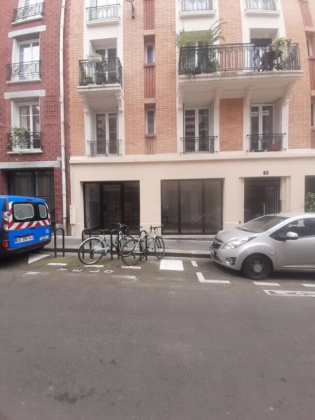 Plus de détails pour 8 Rue Tesson, Paris - Local commercial à vendre