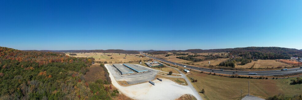 845 Flint Ridge Rd, Horse Cave, KY à vendre - Photo de l’immeuble – Image 2 sur 4