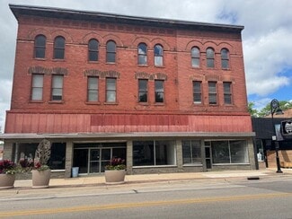 Plus de détails pour 325 7th St, Rockford, IL - Local d’activités à vendre