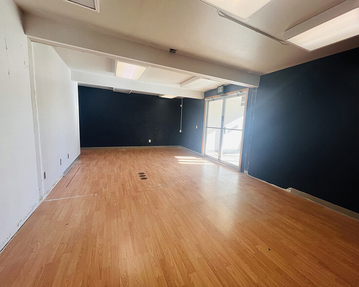 205-253 12th St SW, Loveland, CO à vendre - Photo intérieure – Image 3 sur 6