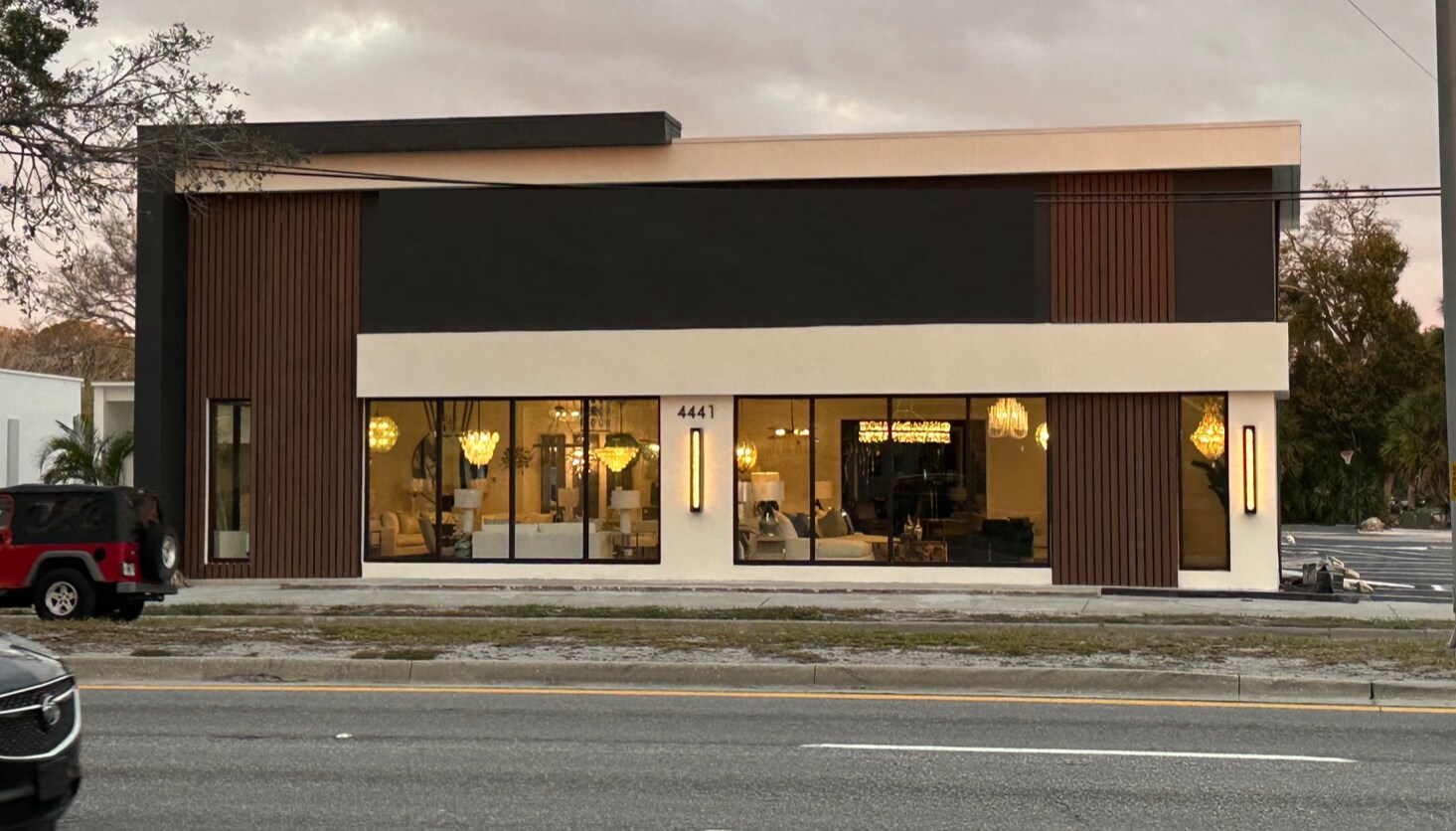 4441 S Tamiami Trl, Sarasota, FL à louer Photo de l’immeuble– Image 1 sur 7