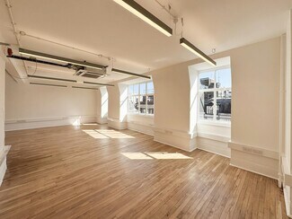 Plus de détails pour 15-16 Margaret St, Londres - Bureau à louer