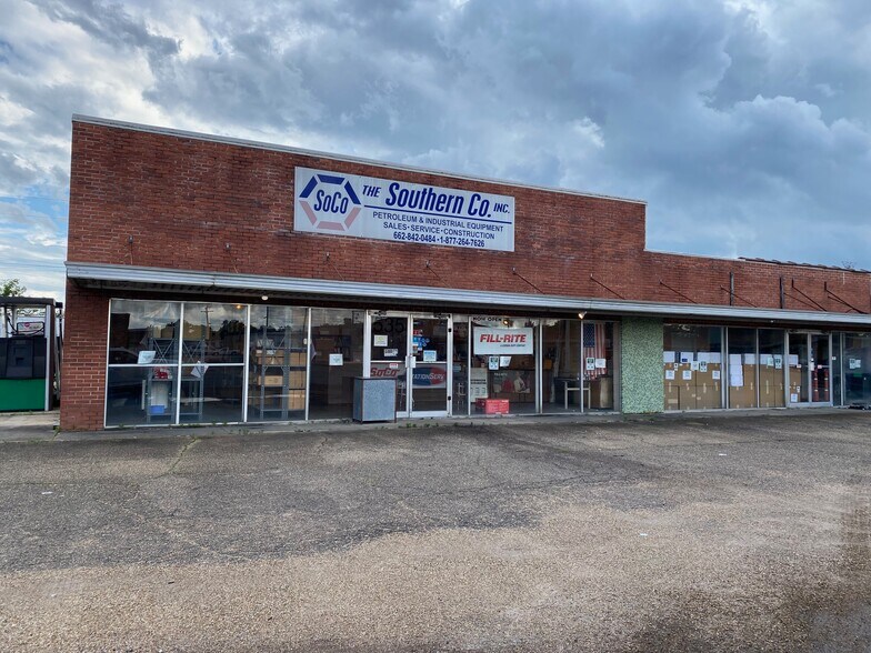 535 Daybrite Dr, Tupelo, MS à vendre - Photo de l’immeuble – Image 2 sur 15