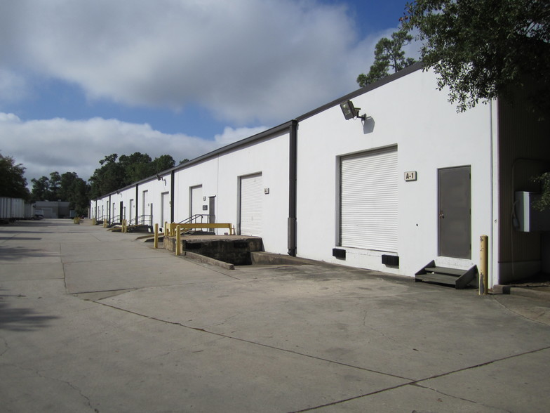 410 S Trade Center Pky, The Woodlands, TX à louer - Photo de l’immeuble – Image 2 sur 17