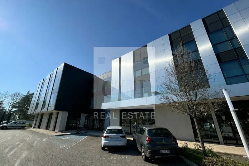 104 Route De Paris, Charbonnières-les-Bains à vendre - Photo de l’immeuble – Image 1 sur 21