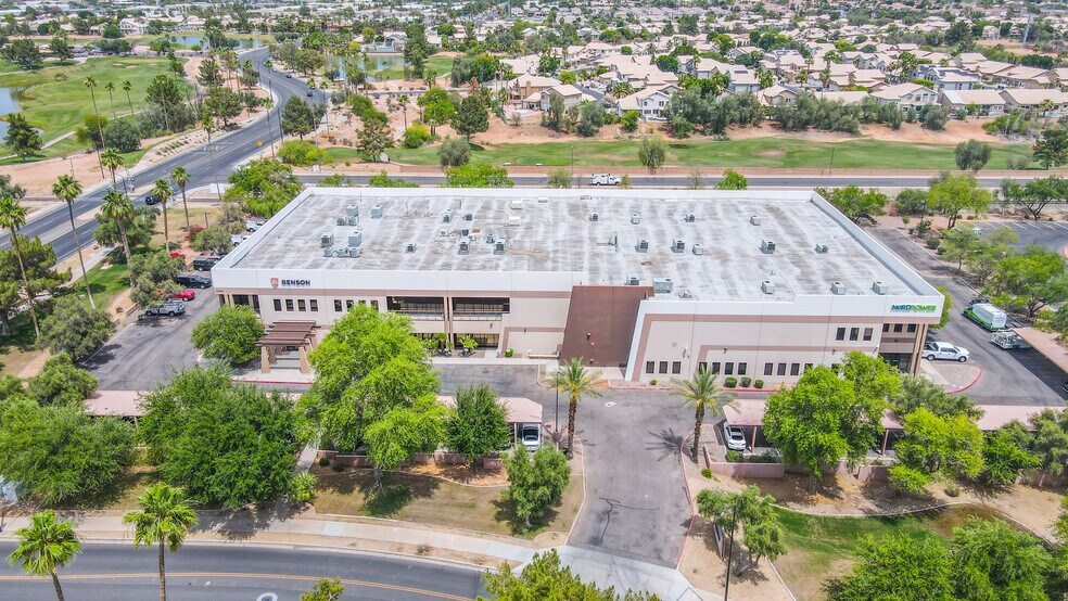 2065 W Obispo Ave, Gilbert, AZ à vendre - Photo de l’immeuble – Image 2 sur 14