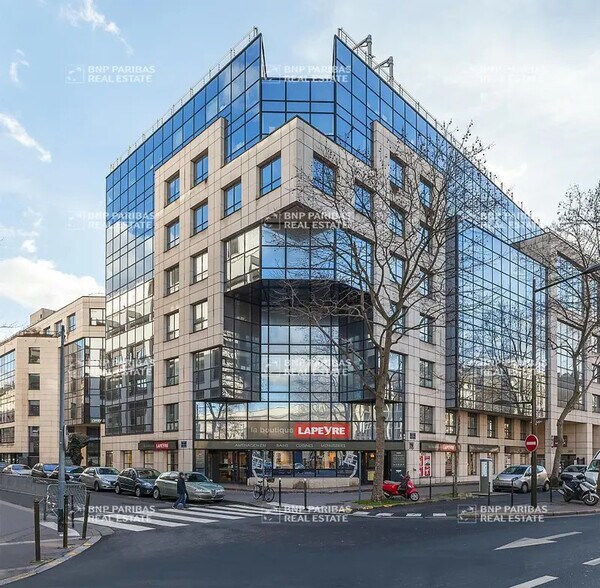Bureau dans Boulogne-Billancourt à louer - Photo de l’immeuble – Image 1 sur 15