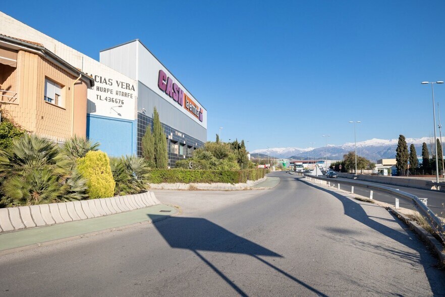 Industriel/Logistique dans Atarfe à vendre - Photo de l’immeuble – Image 2 sur 21