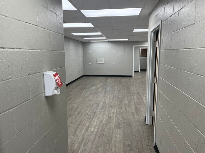 1201 E Church St, Cherryville, NC à louer - Photo de l’immeuble – Image 3 sur 4