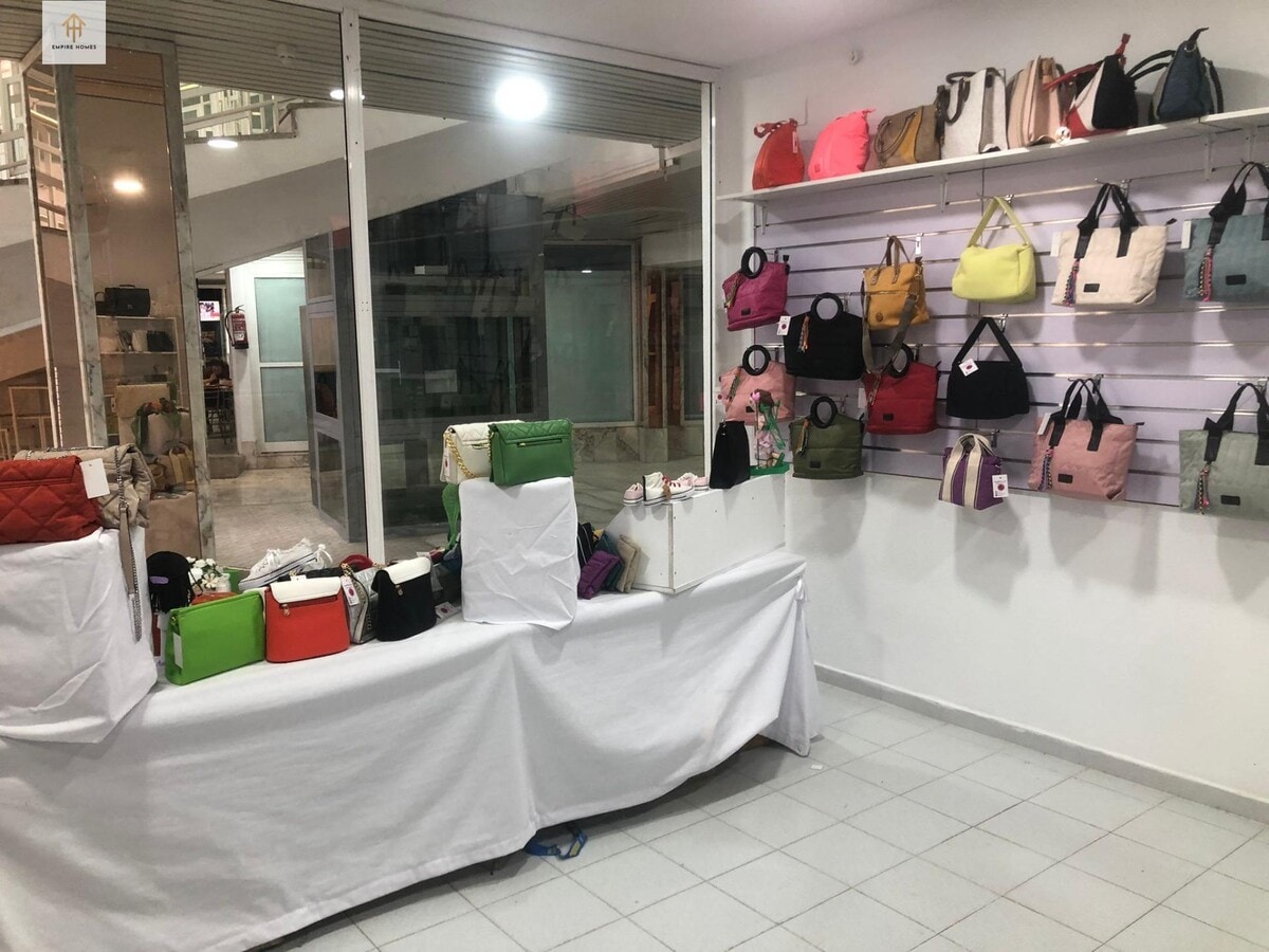 Cáceres, CAC 10001 - Lot 40 - - Photo intérieure - Image 1 of 4