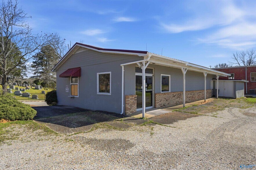 126 2nd St NW, Hamilton, AL à vendre - Photo de l’immeuble – Image 2 sur 3
