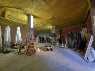 Plus de détails pour Local commercial à louer