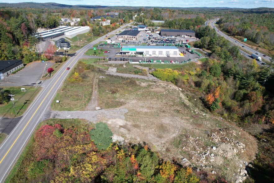 53 Leighton Rd, Augusta, ME à louer - Photo de l’immeuble – Image 2 sur 4