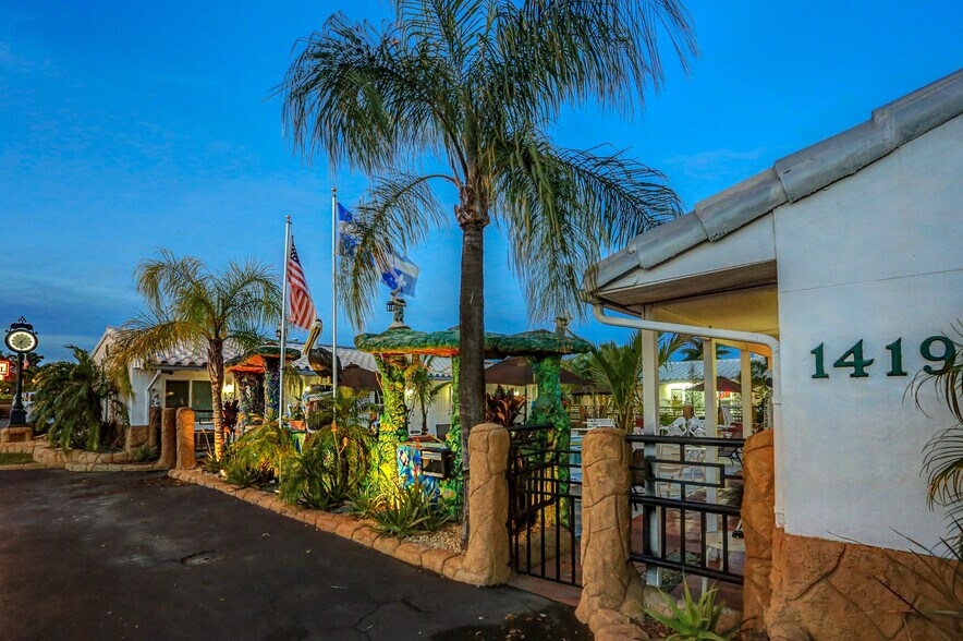 1419 S Federal Hwy, Hollywood, FL à vendre - Photo de l’immeuble – Image 2 sur 60