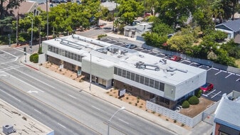1021 E Walnut St, Pasadena CA - immobilier d'entreprise