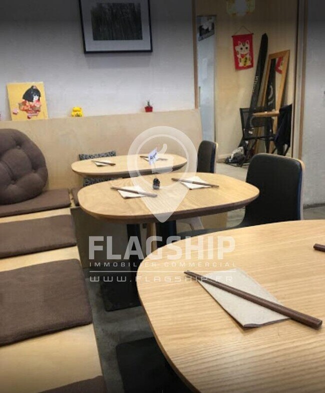 Plus de détails pour Local commercial à louer