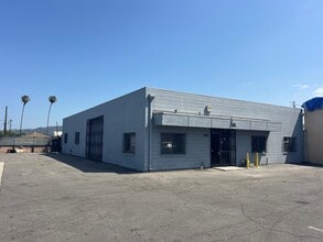2068 Mountain View Rd, El Monte, CA à louer Photo de l’immeuble– Image 1 sur 7