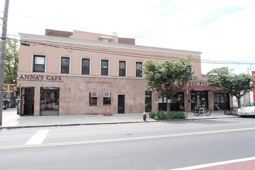 2270 Nostrand Ave, Brooklyn, NY à louer - Photo principale – Image 1 sur 7
