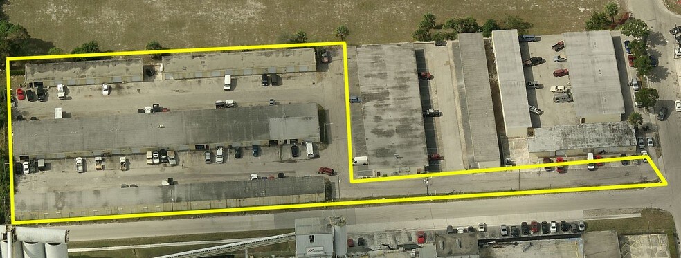 1819 7th Ave N, Lake Worth, FL à louer - Photo de l’immeuble – Image 2 sur 5