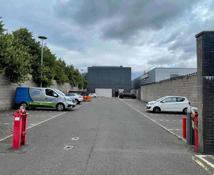 West Granton Rd, Edinburgh à louer - Photo de l’immeuble – Image 3 sur 9