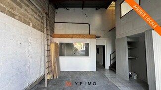 Plus de détails pour Local d'activités à louer