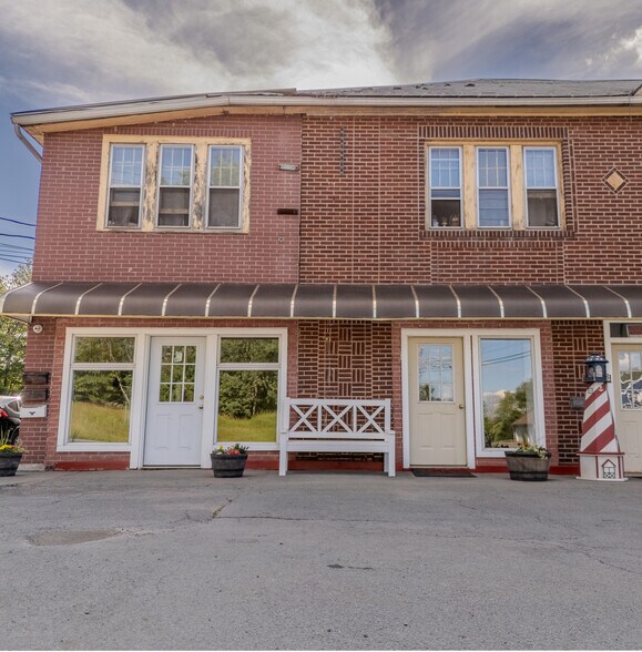 188 Lake St, Liberty, NY à louer - Photo de l’immeuble – Image 1 sur 32