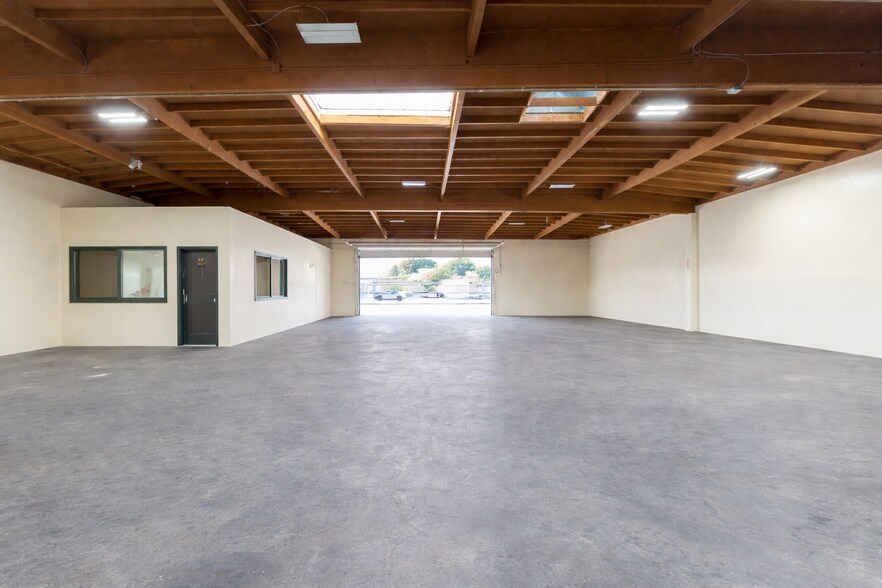 1322 W Compton Blvd, Compton, CA à louer - Photo intérieure – Image 3 sur 8
