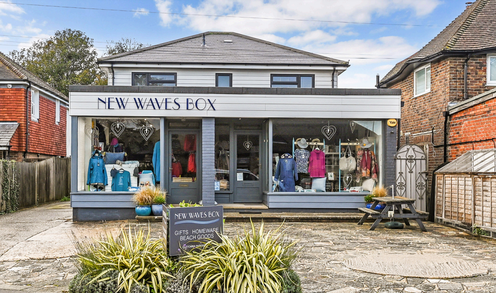 Rookwood Rd, West Wittering à vendre - Photo principale – Image 1 sur 5