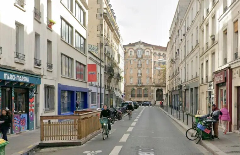 Local commercial dans Paris à louer - Photo de l’immeuble – Image 1 sur 3