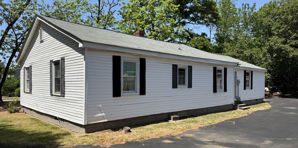 79 Salters Rd, Greenville, SC à louer - Photo de l’immeuble – Image 2 sur 6