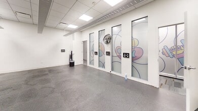 1333 60th St, Brooklyn, NY à louer Photo de l’immeuble– Image 1 sur 10