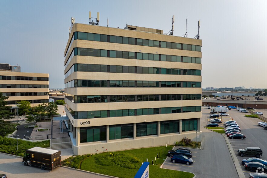 6299 Airport Rd, Mississauga, ON à louer - Photo de l’immeuble – Image 3 sur 5