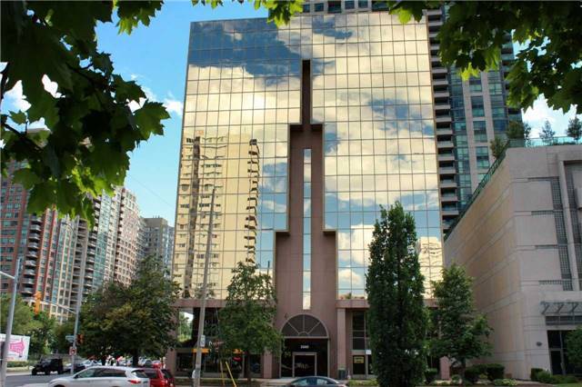 3660 Hurontario St, Mississauga, ON à louer Photo de l’immeuble– Image 1 sur 4