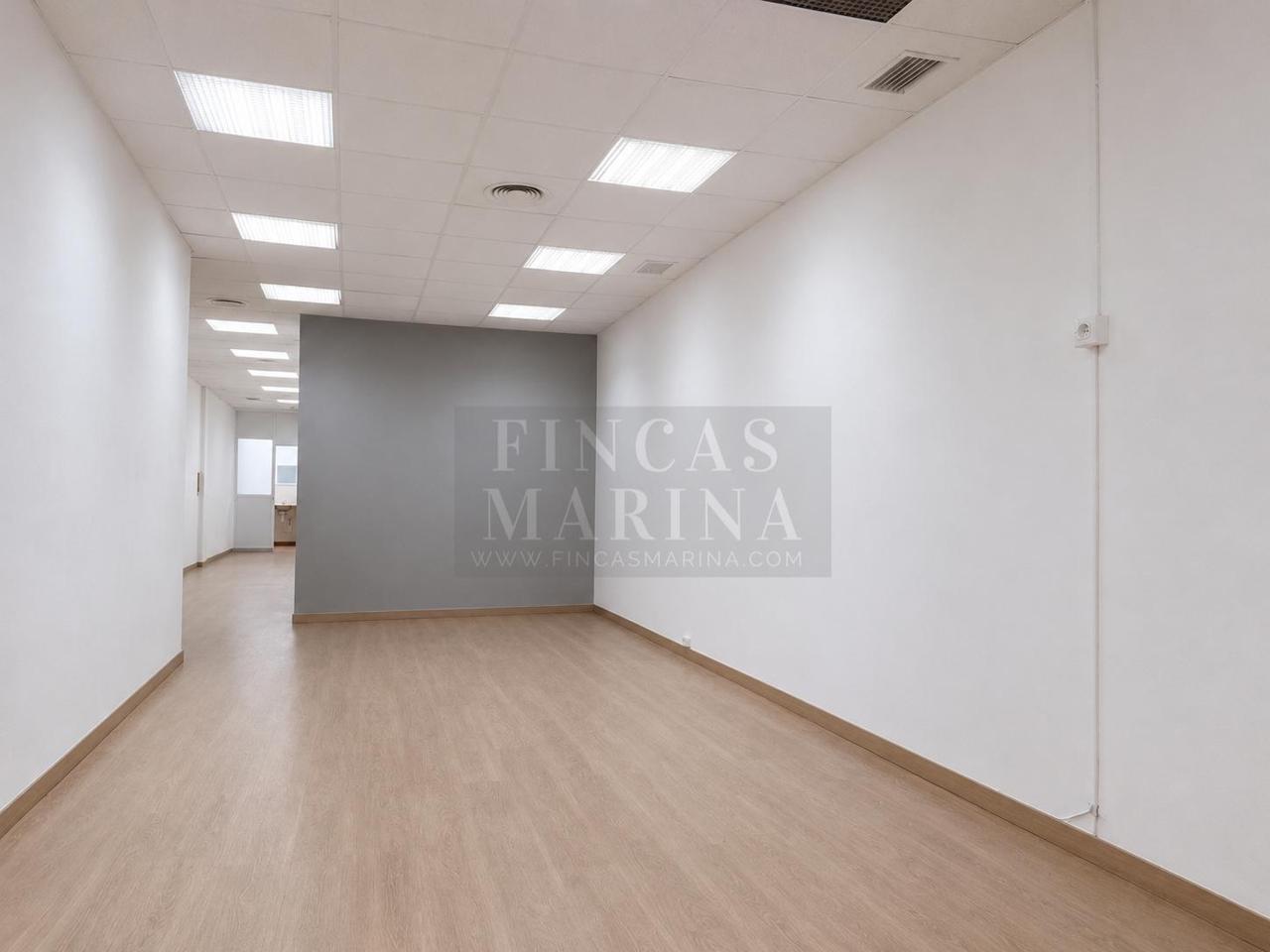 Local commercial dans Gavà, Barcelona à louer Photo intérieure– Image 1 sur 5