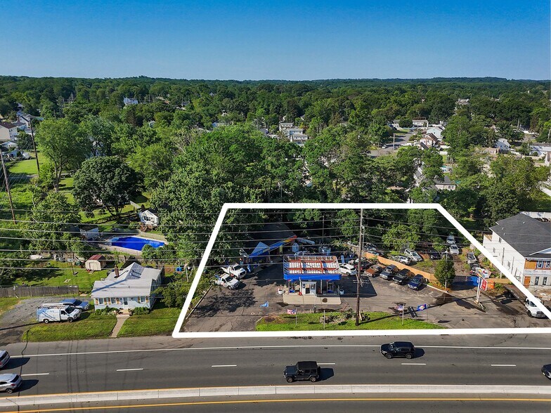 560 NJ State Route 36, Belford, NJ à vendre - Photo de l’immeuble – Image 3 sur 14