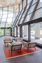 200 S Wacker Dr, Chicago, IL à louer Hall d’entrée– Image 1 sur 5