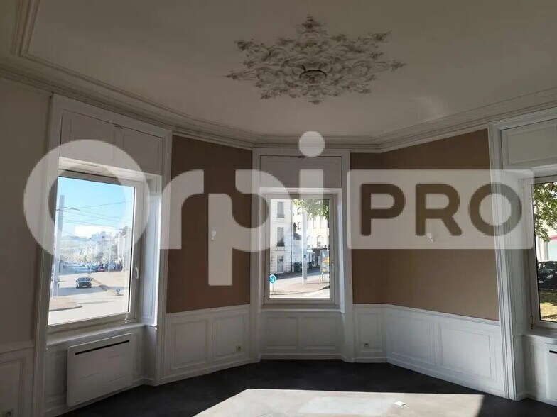 Bureau dans Limoges à louer - Photo intérieure – Image 2 sur 4