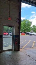 3775 Park Ave, Edison, NJ à louer - Vidéo sur l’annonce professionnelle 