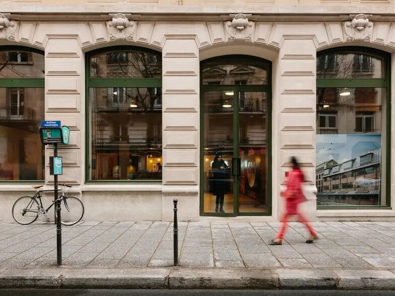 64-66 Rue Des Archives, Paris à louer - Photo de l’immeuble – Image 2 sur 7