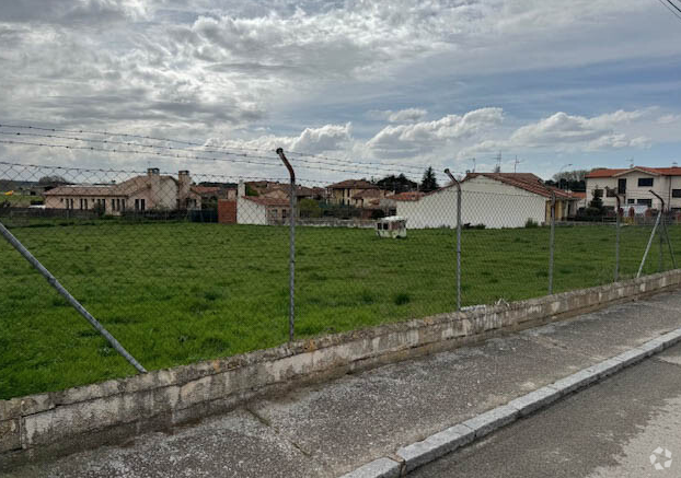 Terrain dans Sebúlcor, Segovia à vendre - Photo de l’immeuble – Image 2 sur 3