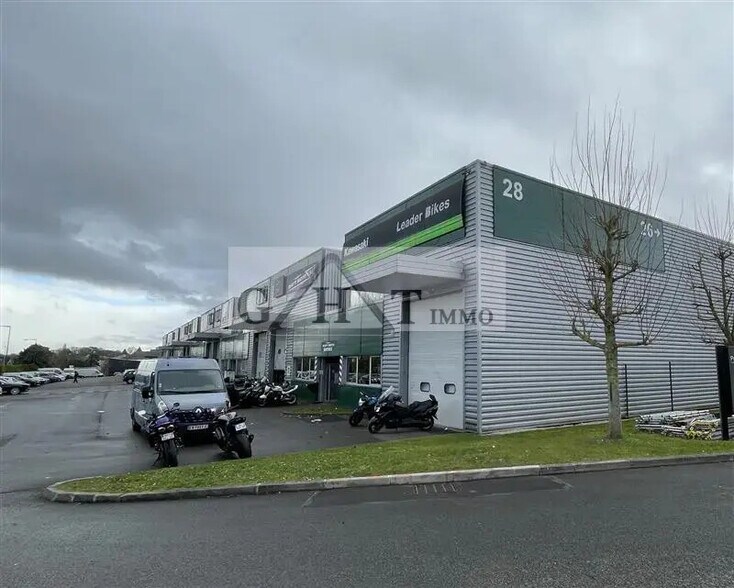 Industriel/Logistique dans Saint-Brice-sous-Forêt à louer - Photo de l’immeuble – Image 1 sur 7