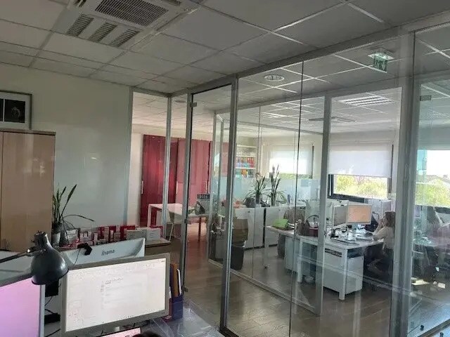 Bureau dans Cagnes-sur-Mer à louer - Photo intérieure – Image 2 sur 5