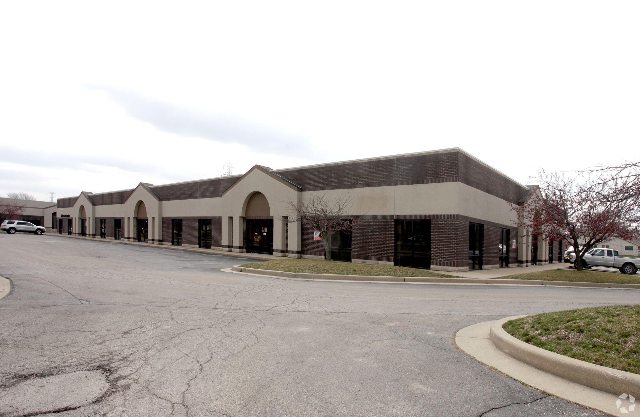 2745-2761 Albright Rd, Kokomo, IN à vendre Photo principale– Image 1 sur 3