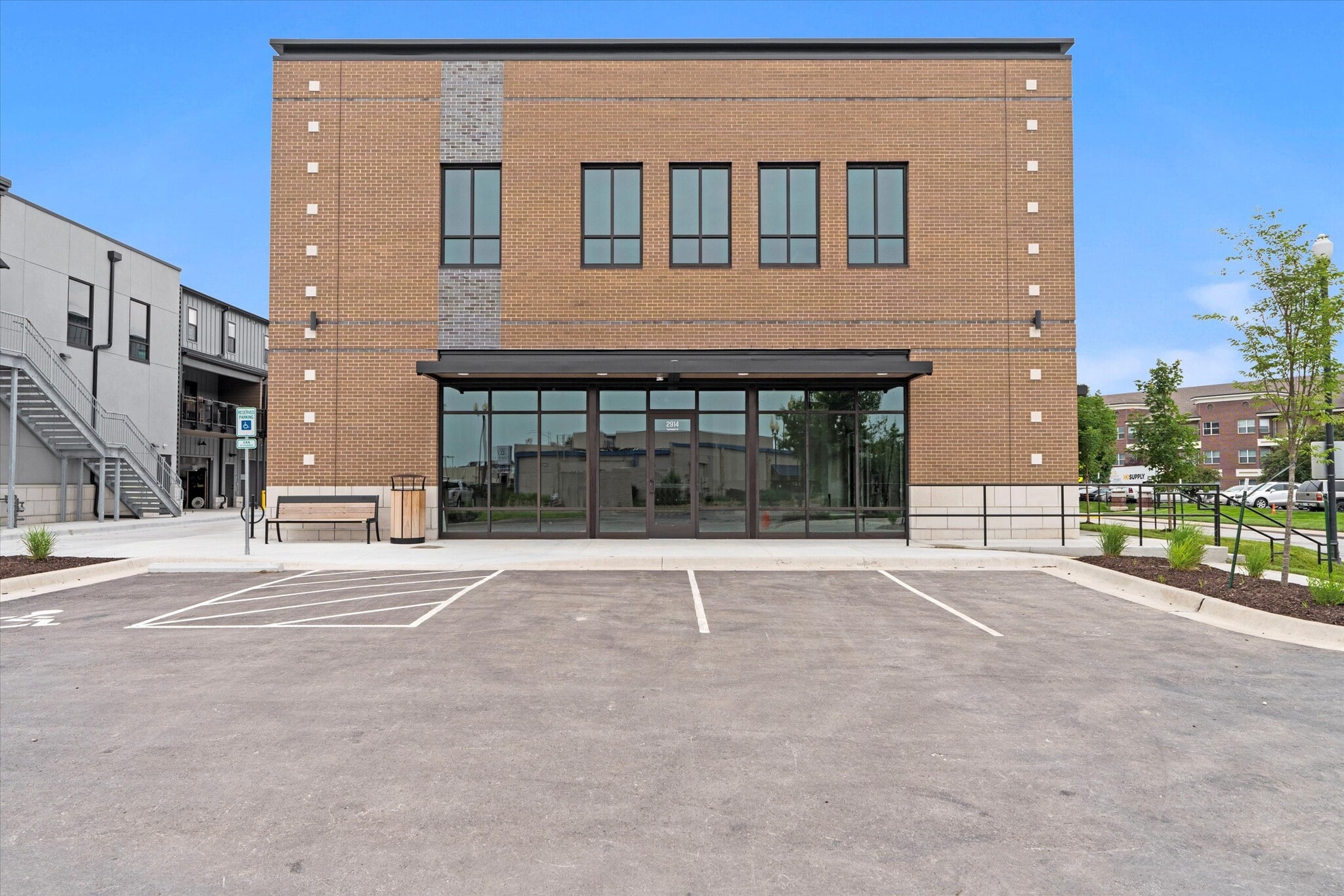 2914-2924 Buchanan St, Kansas City, MO à louer Photo de l’immeuble– Image 1 sur 14