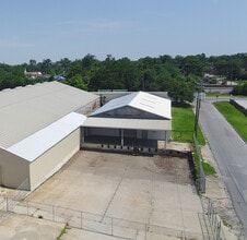1101 Louisville Rd, Savannah, GA à louer Photo intérieure– Image 1 sur 4